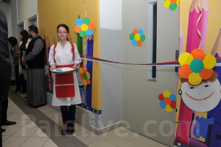 ОШ Пале: Свечано отворен лифт за дјецу са посебним потребама