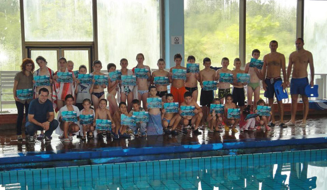 На Јахорини одржана школа пливања за непливаче из ОШ Пале