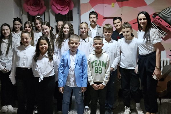 ПРИРЕДБА ПОСВЕЋЕНА ДАНУ ЖЕНА 