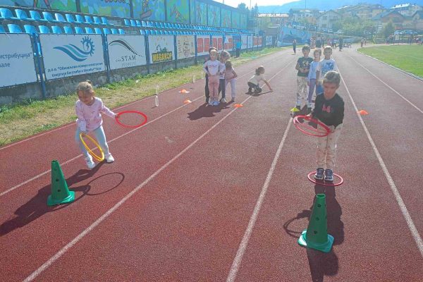 БИЛИ СМО УЧЕСНИЦИ ДЈЕЧИЈЕ СПОРТСКЕ МАНИФЕСТАЦИЈЕ